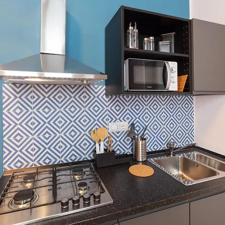 Design Next Bellini Square By Houseinnaples * Neapel