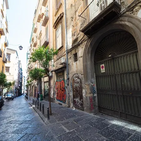 Lägenhet Design Next Bellini Square By Houseinnaples *