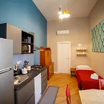 Design Next Bellini Square By Houseinnaples