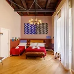 Design Next Bellini Square By Houseinnaples Apartament